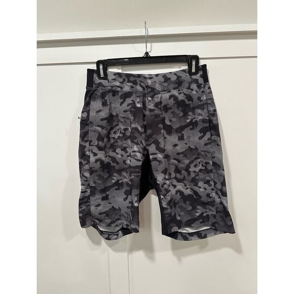 Lululemon Men's Camo Shorts - Picture 1 of 6